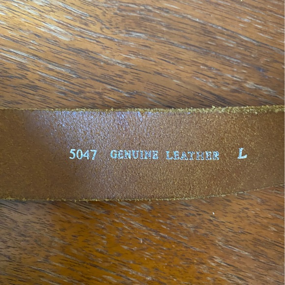Leather belt - Picture 3 of 3
